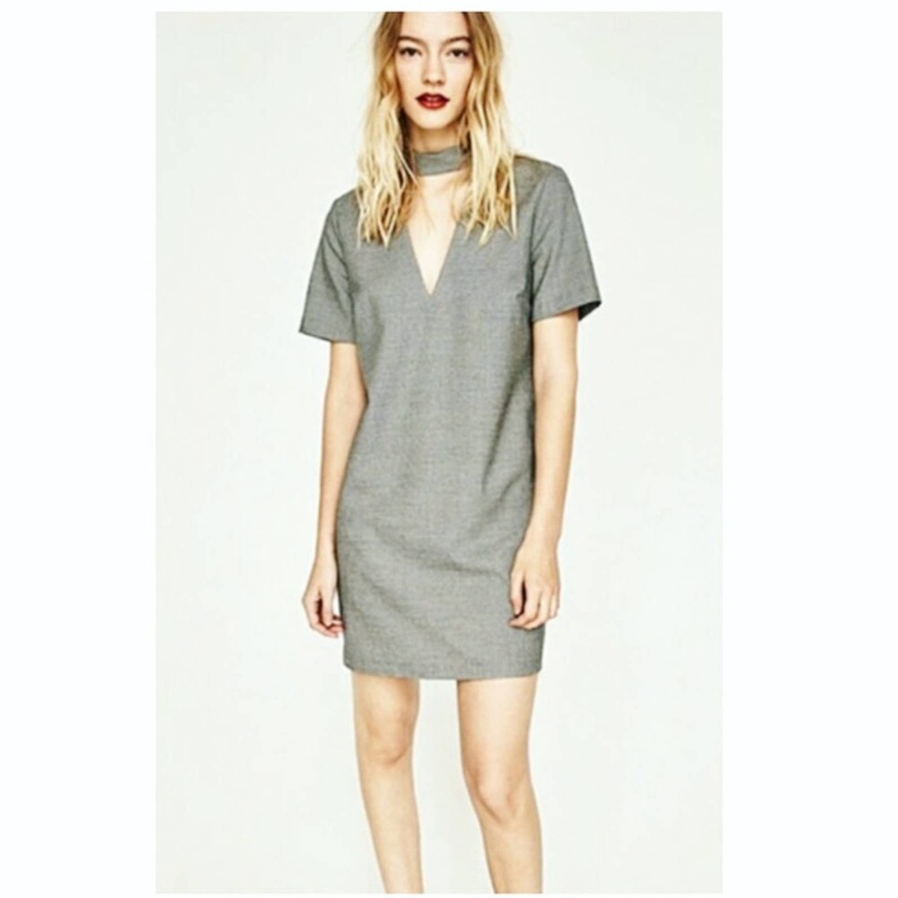 ZARA | Black & White Houndstooth print Keyhole Chest Mini Dress •